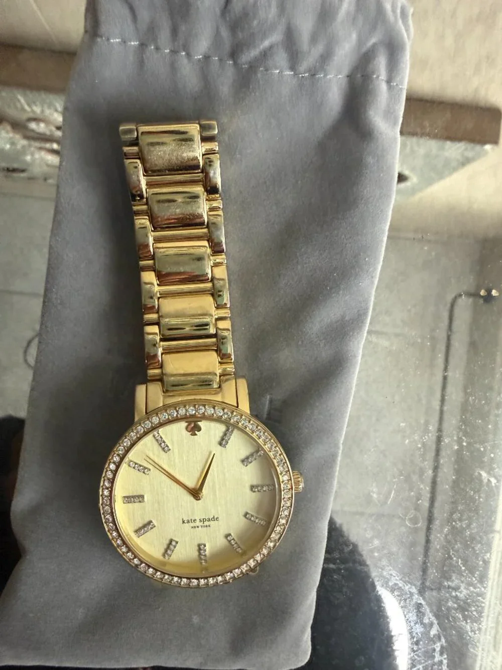 Kate Spade NY Gold Tone Crystal‎ Watch ⌚💛✨ Bling Bezel Designer Timepiece 💎